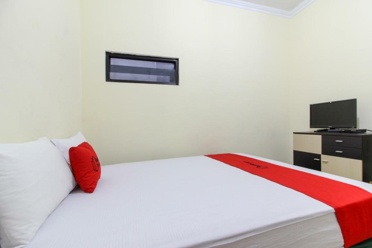 RedDoorz near Rumah Sakit Condong Catur Maguwo Bagian luar foto