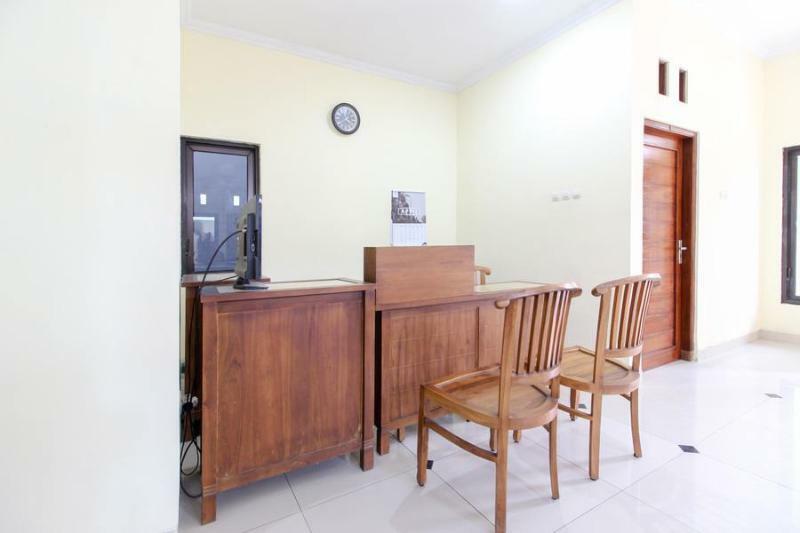 RedDoorz near Rumah Sakit Condong Catur Maguwo Bagian luar foto
